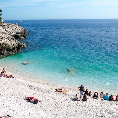 Maris-2 By Interhome Pula