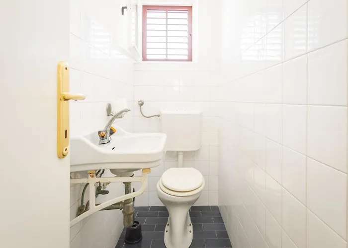 Maris-2 By Interhome Pula